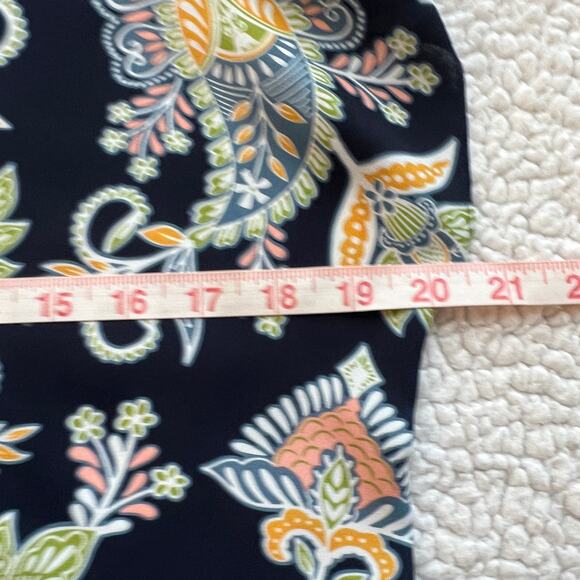 Loft Navy Paisley Print Short Sleeve XS - Picture 7 of 8